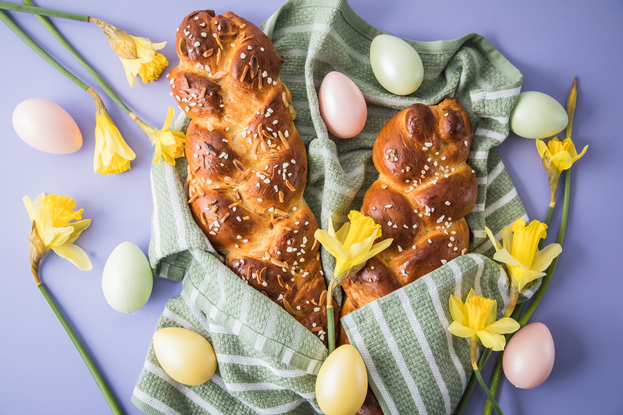 Mit Füllung: So schmeckt der Osterzopf noch saftiger