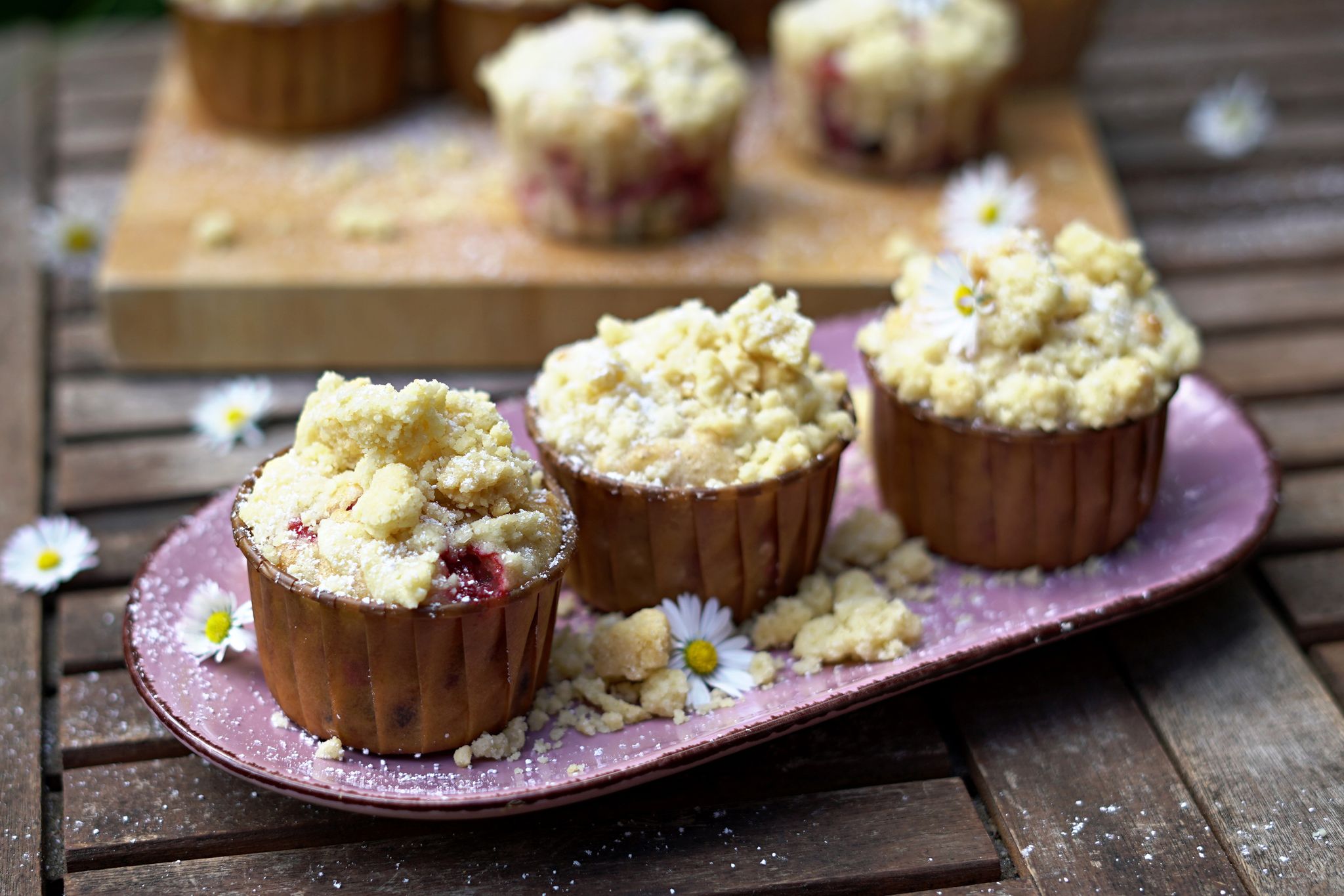 Sweet und Crunchy: Erdbeermuffins mit Streuselkrone