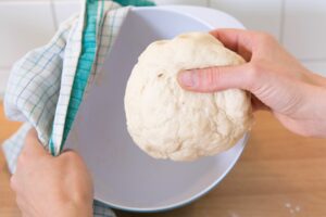 Hefeteig einfrieren? Klappt gut mit diesen drei Tipps
