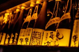Sake, aber richtig: Wie Bier gebraut, wie Wein getrunken